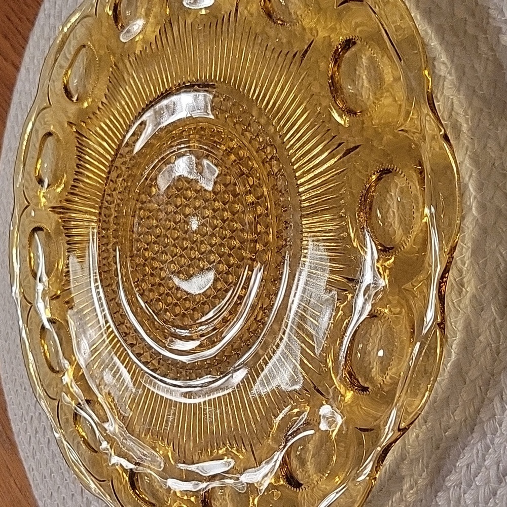 Plate - Picture 3 of 4